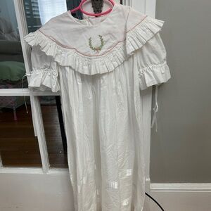 Vintage White Ruffled Dress with Embroidery